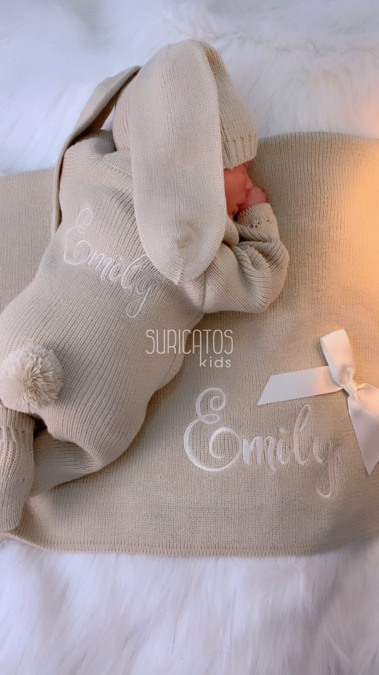 Primera Muda Conejo Tierno